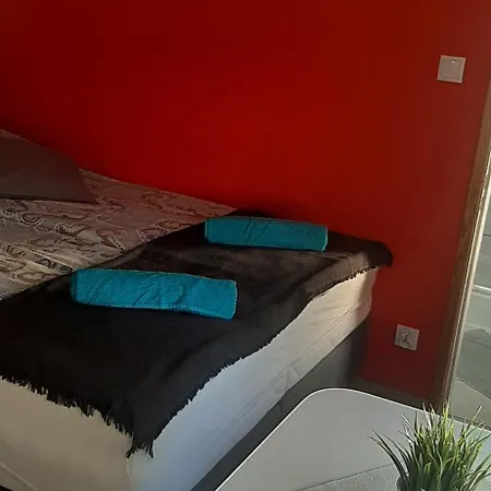 Gosciniec Pogodna Przystan Habitación en casa particular *