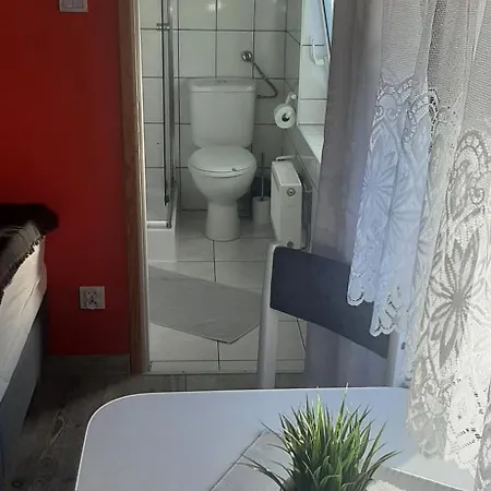 Gosciniec Pogodna Przystan Habitación en casa particular